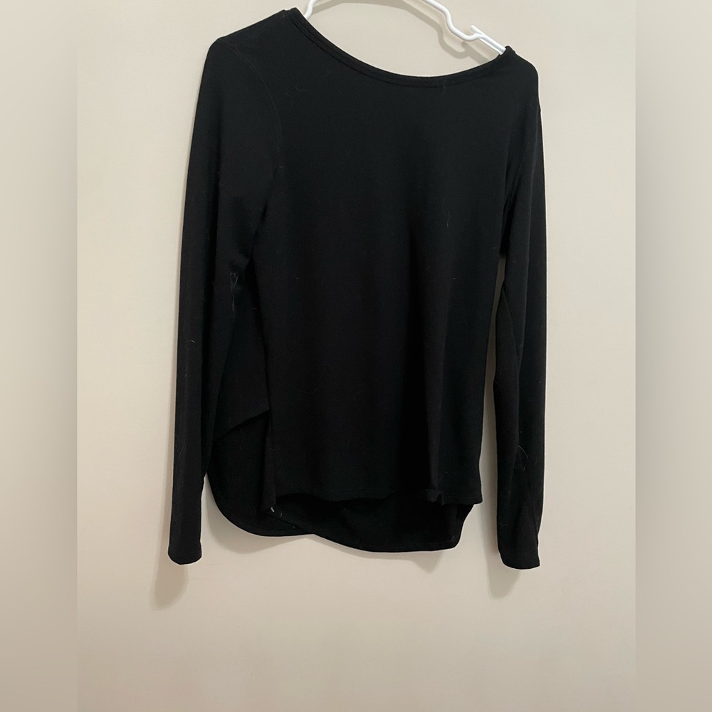 Old Navy Long Sleeve Athletic Top